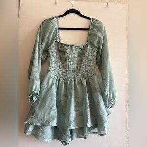 Sage green smocked romper from Harper & Ivy 💚